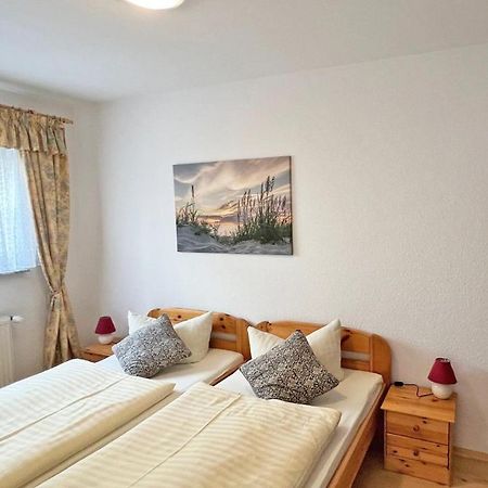 Villa Vivien Wohnung Findling Гьорен Екстериор снимка