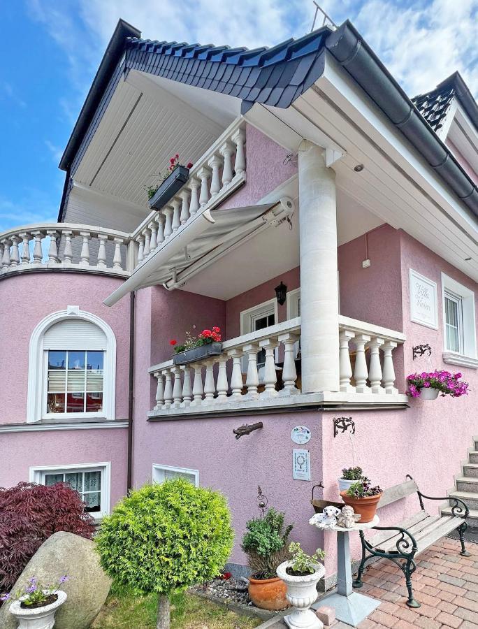 Villa Vivien Wohnung Findling Гьорен Екстериор снимка